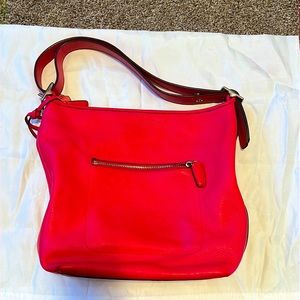 Coach Val Duffle pink